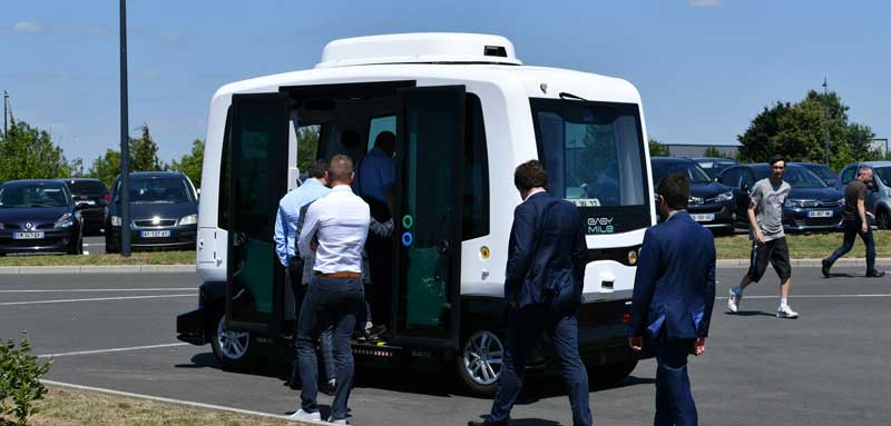 Easymile Successfully Operates Fully Driverless Shuttle For Its Employees Adas And Autonomous 4172